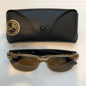 Ray-ban Wayfarers